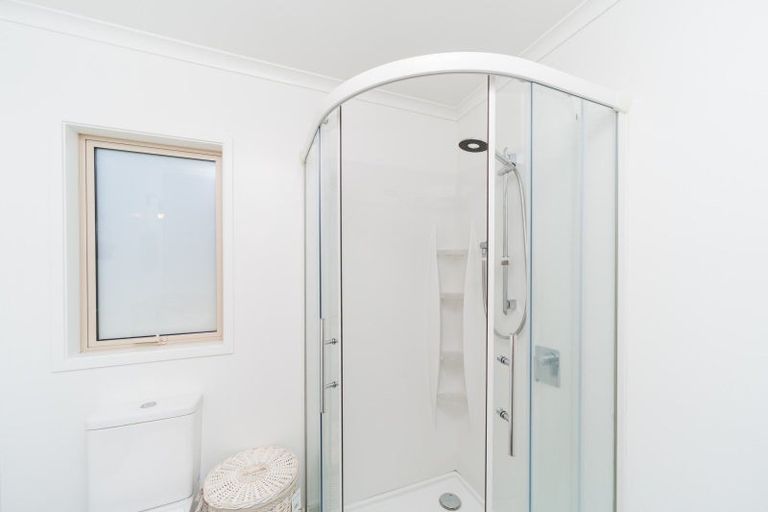 Photo of property in 6 Silkwood Place, Fitzherbert, Palmerston North, 4410