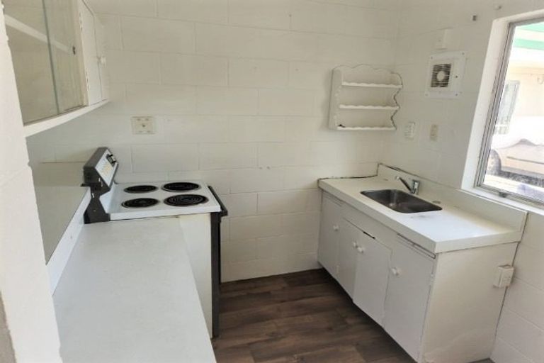 Photo of property in 2/897 Heaphy Terrace, Claudelands, Hamilton, 3214