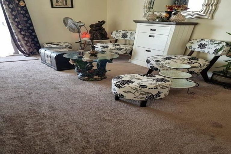 Photo of property in 4/29 Aeronautic Road, Takanini, 2112