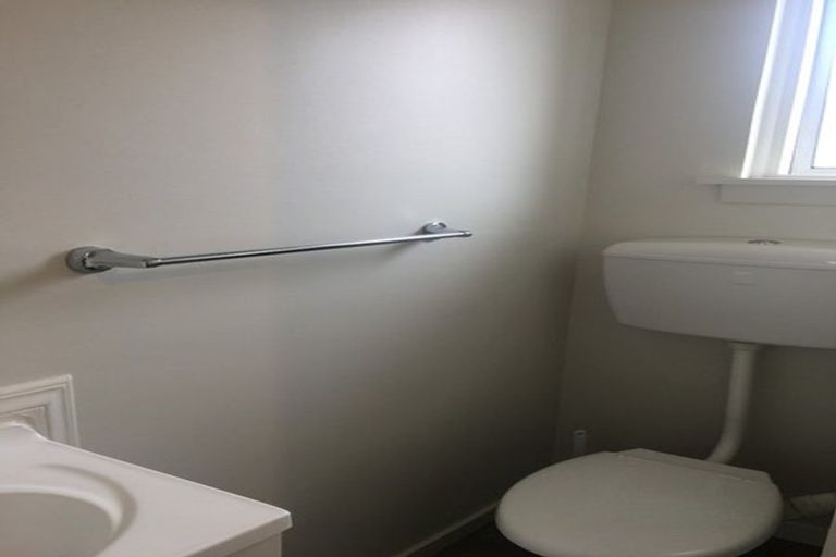 Photo of property in 4/17 Brake Street, Upper Riccarton, Christchurch, 8041