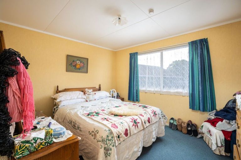 Photo of property in 36 Kowhai Street, Inglewood, 4330