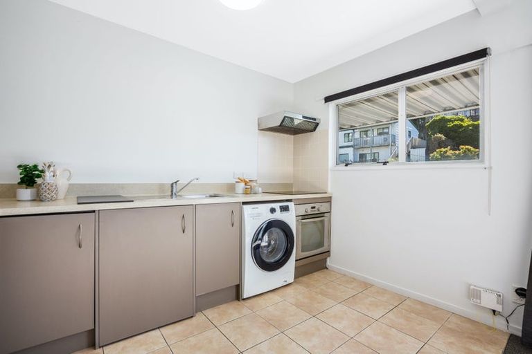 Photo of property in 5/126 Redwood Avenue, Tawa, Wellington, 5028