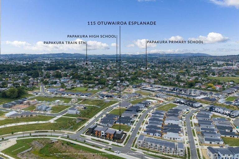 Photo of property in 115 Otuwairoa Esplanade, Opaheke, 2113