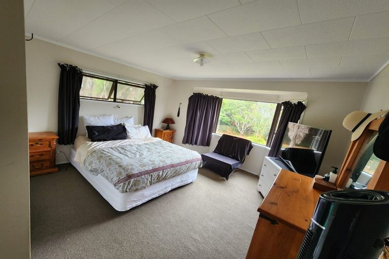 Photo of property in 296a One Tree Point Road, One Tree Point, 0118