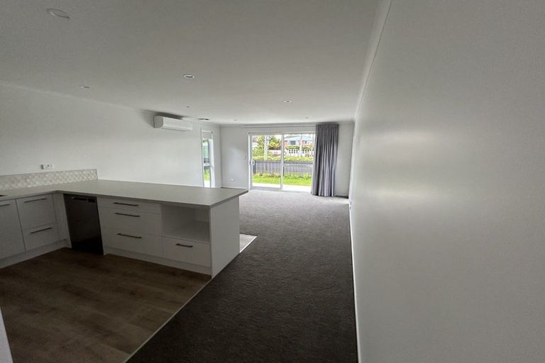 Photo of property in 2a Mullane Street, Hillcrest, Hamilton, 3216