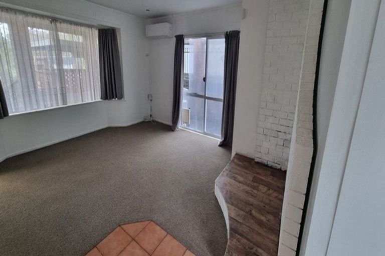 Photo of property in 100a Kawaha Point Road, Kawaha Point, Rotorua, 3010