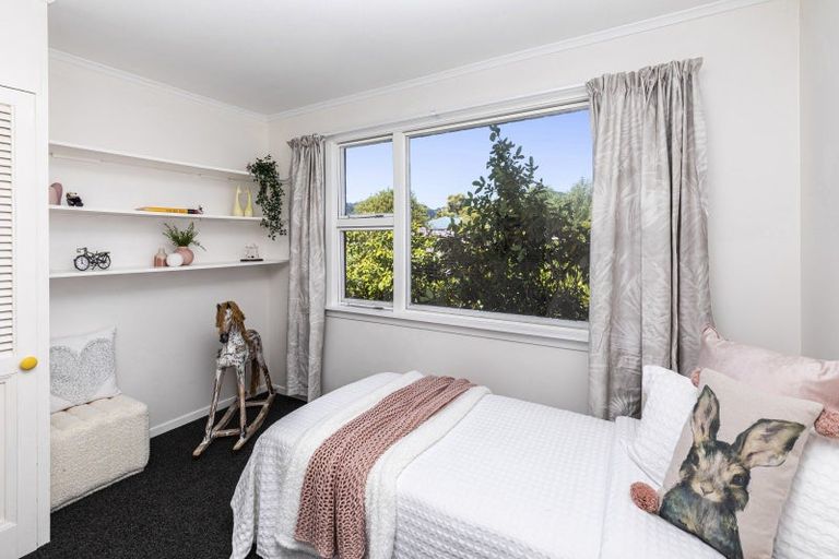 Photo of property in 18 Hurunui Street, Cracroft, Christchurch, 8025