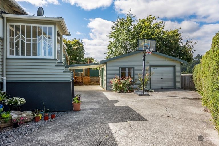 Photo of property in 10 Mcdougall Grove, Haywards, Lower Hutt, 5018