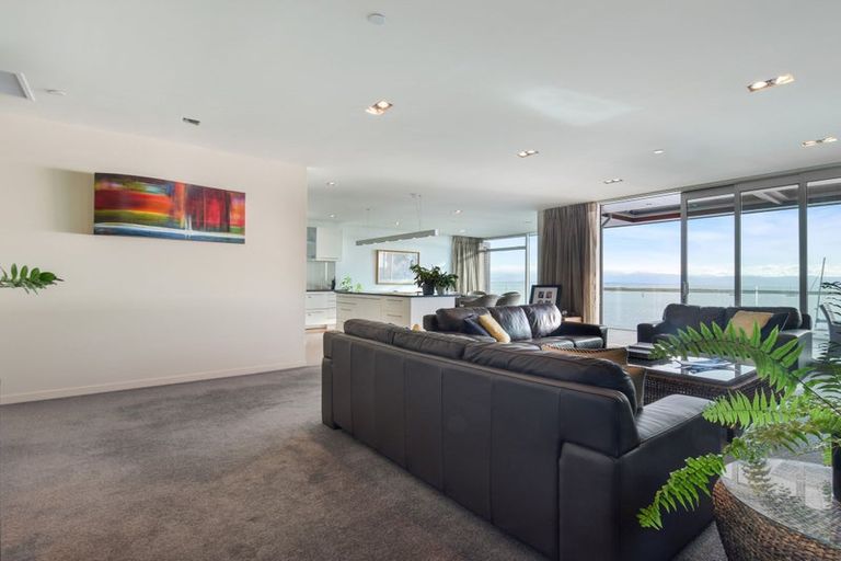 Photo of property in Quay Apartments, 106/283 Wakefield Quay, Stepneyville, Nelson, 7010