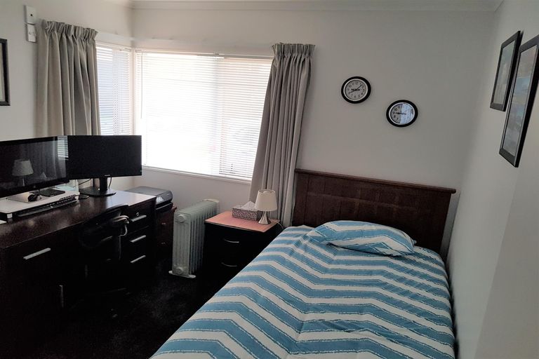 Photo of property in 106a West Street, Pukekohe, 2120