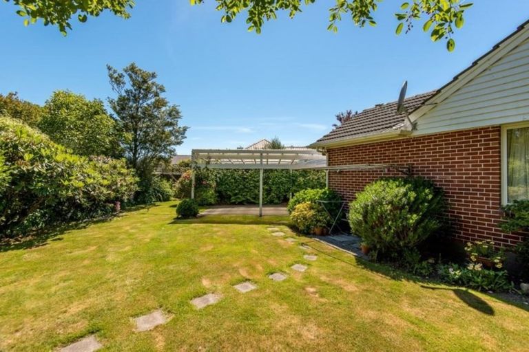 Photo of property in 7 Chilcombe Street, Ilam, Christchurch, 8041