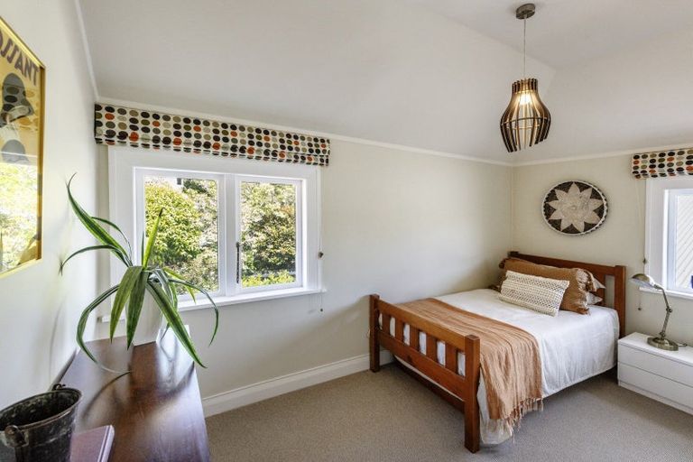 Photo of property in 25 Friend Street, Karori, Wellington, 6012