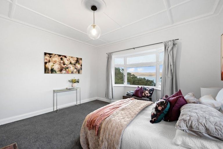 Photo of property in 7 Homebush Road, Khandallah, Wellington, 6035