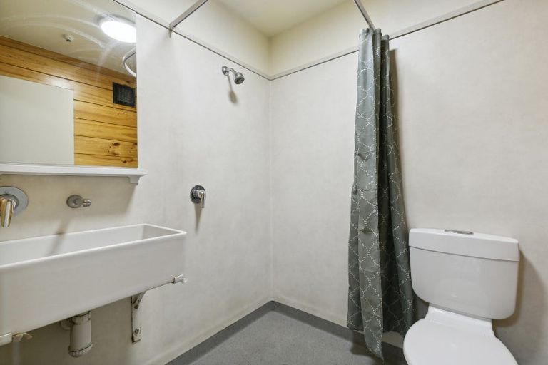 Photo of property in Martin Square Apartments, 607/20 Martin Square, Te Aro, Wellington, 6011