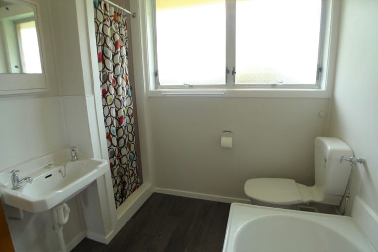 Photo of property in 3/21 Trentham Road, Papakura, 2110