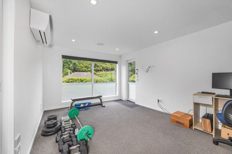 Photo of property in 1 Everton Road, Andersons Bay, Dunedin, 9013