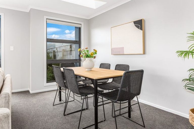 Photo of property in 18a Omaka Place, Aotea, Porirua, 5024