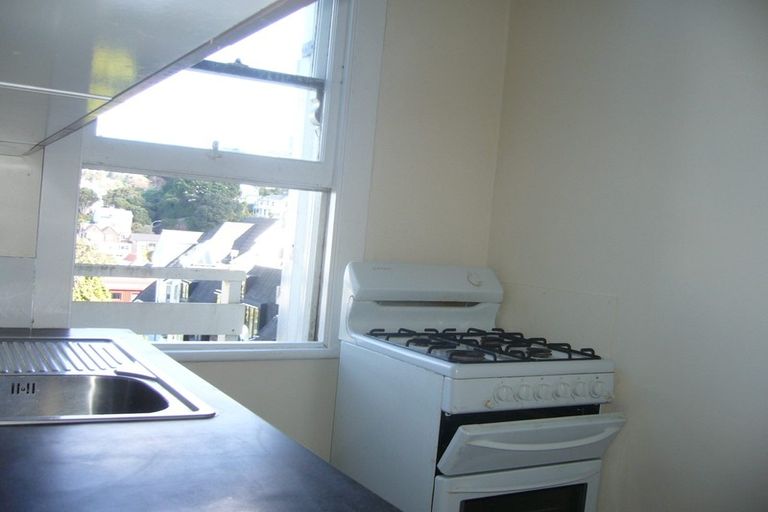 Photo of property in 26 Macdonald Crescent, Te Aro, Wellington, 6011