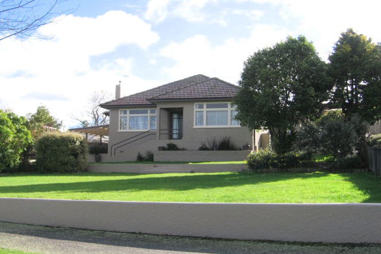 Photo of property in 87 Florence Avenue, Palmerston North, 4414