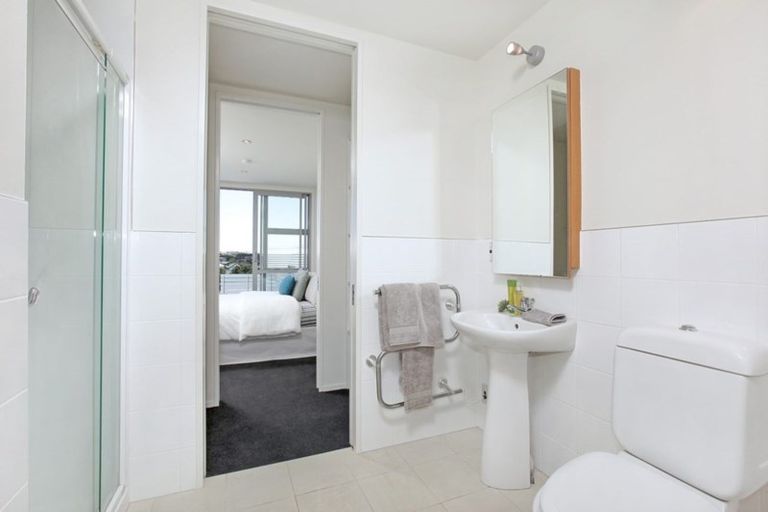Photo of property in 1d/2 Dickens Street, Grey Lynn, Auckland, 1021