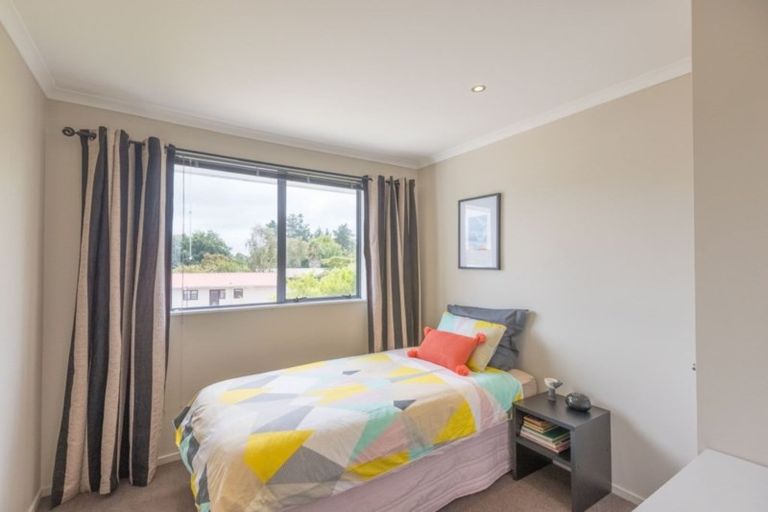 Photo of property in 46 Campbell Avenue, Paraparaumu, 5032