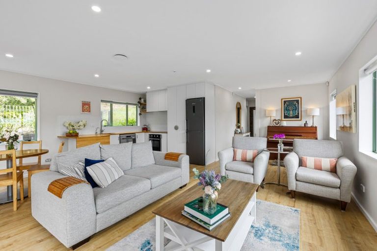 Photo of property in 11b Mollyhawk Rise, Arkles Bay, Whangaparaoa, 0932