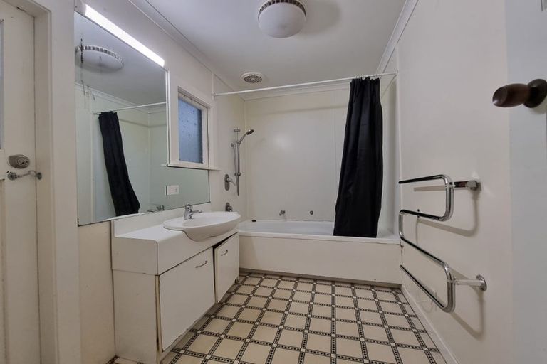 Photo of property in 334 The Terrace, Te Aro, Wellington, 6011