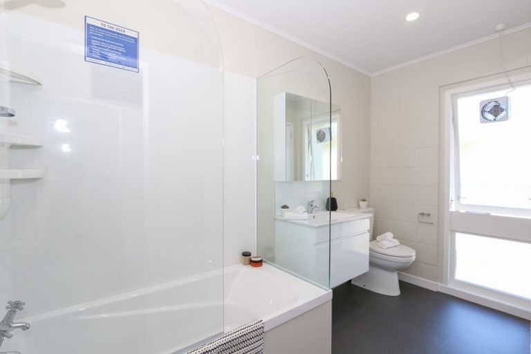 Photo of property in 1/23 Campbell Street, Karori, Wellington, 6012