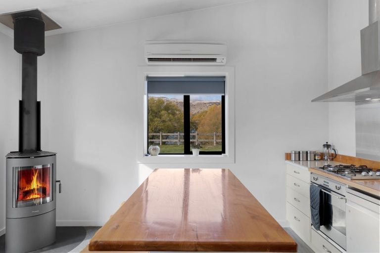 Photo of property in 4 Pegasus Court, Mount Pisa, Cromwell, 9383