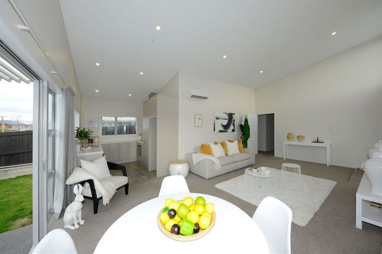 Photo of property in 9/95 Packe Street, Edgeware, Christchurch, 8013