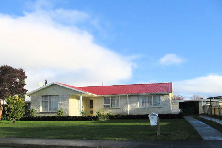 Photo of property in 15 Livingstone Road, Flaxmere, Hastings, 4120