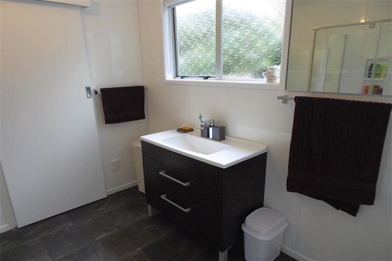 Photo of property in 14 Lombardy Place, Whalers Gate, New Plymouth, 4310