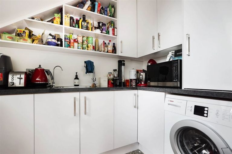 Photo of property in 280 Tancred Street, Ashburton, 7700