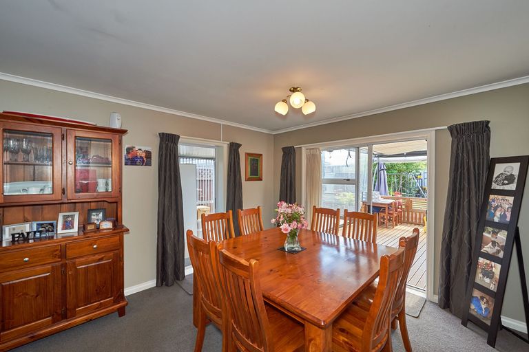 Photo of property in 113 Amberley Avenue, Highbury, Palmerston North, 4412