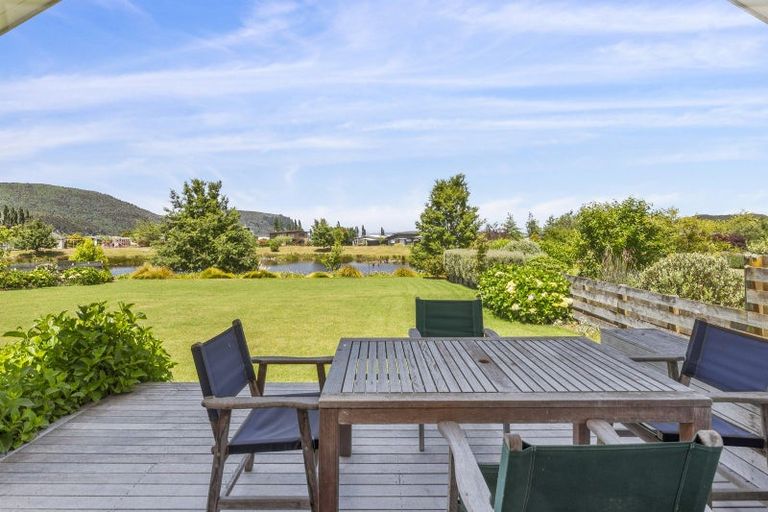 Photo of property in 9 Pukeko Way, Kinloch, Taupo, 3377