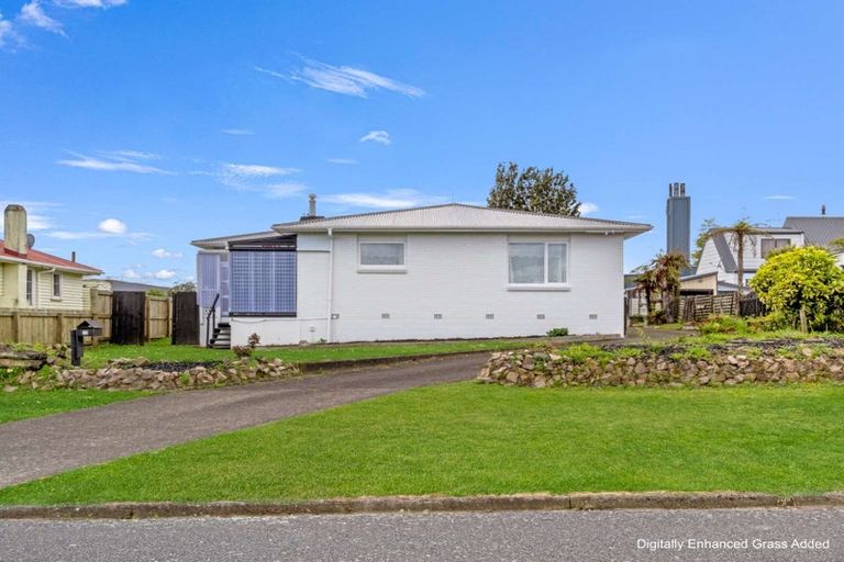 Photo of property in 12 Scott Avenue, Owhata, Rotorua, 3010