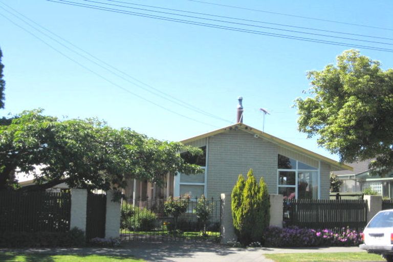 Photo of property in 11 Leacroft Street, Bishopdale, Christchurch, 8053