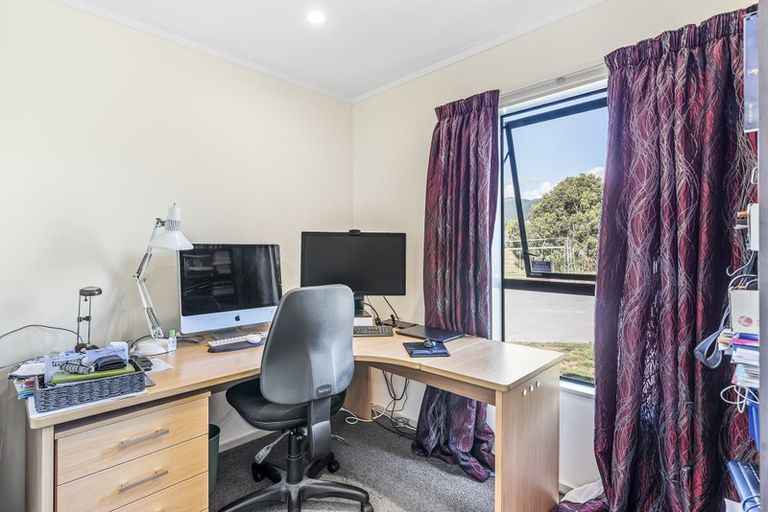 Photo of property in 70 Te Hapua Road, Te Horo, Otaki, 5581