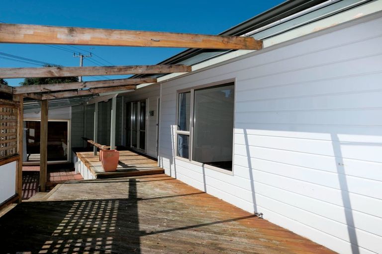 Photo of property in 186 Matai Road, Raumati Beach, Paraparaumu, 5032