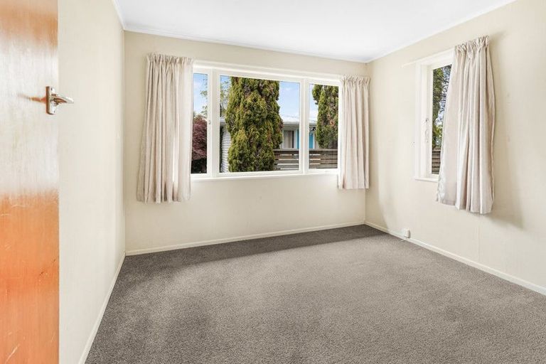 Photo of property in 52 Morris Road, Hillcrest, Hamilton, 3216