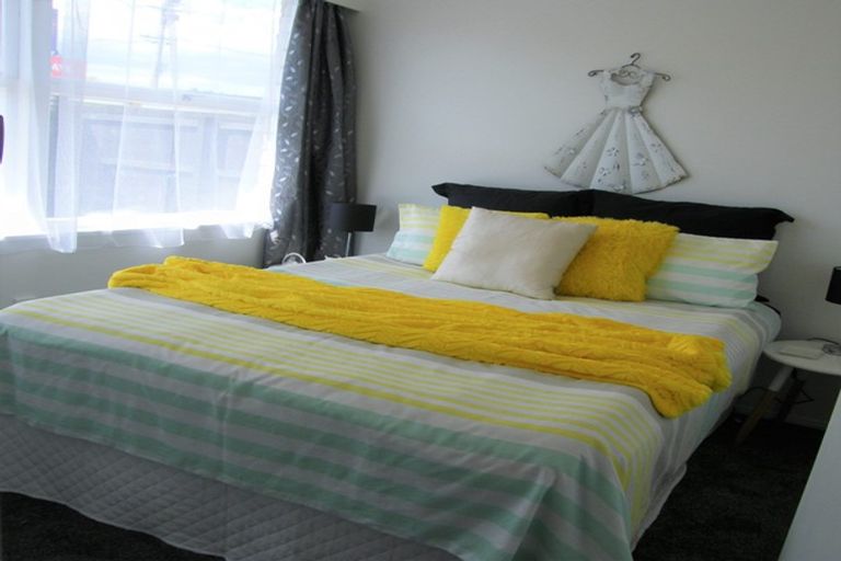 Photo of property in 1/150 Porchester Road, Papakura, 2110