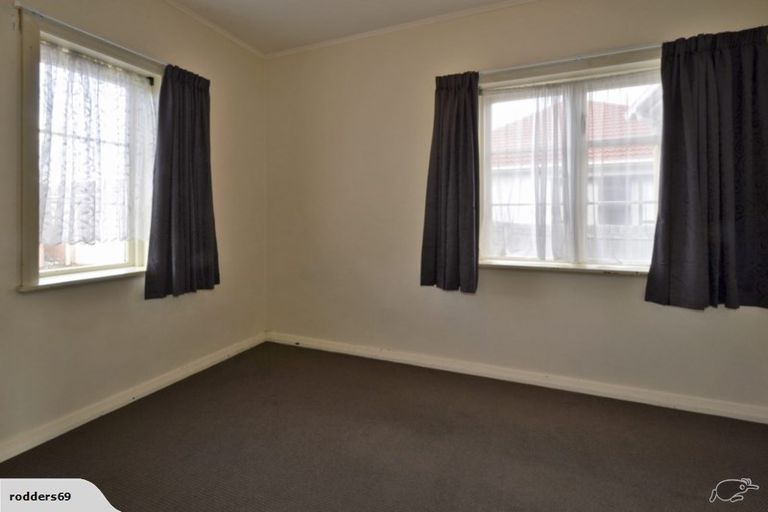 Photo of property in 18 Thomas Street, Linwood, Christchurch, 8062