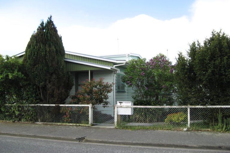 Photo of property in 6 Hugh Street, Kaiapoi, 7630