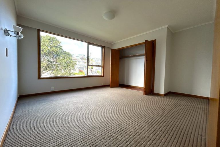 Photo of property in 4/80 Whiteley Street, Moturoa, New Plymouth, 4310