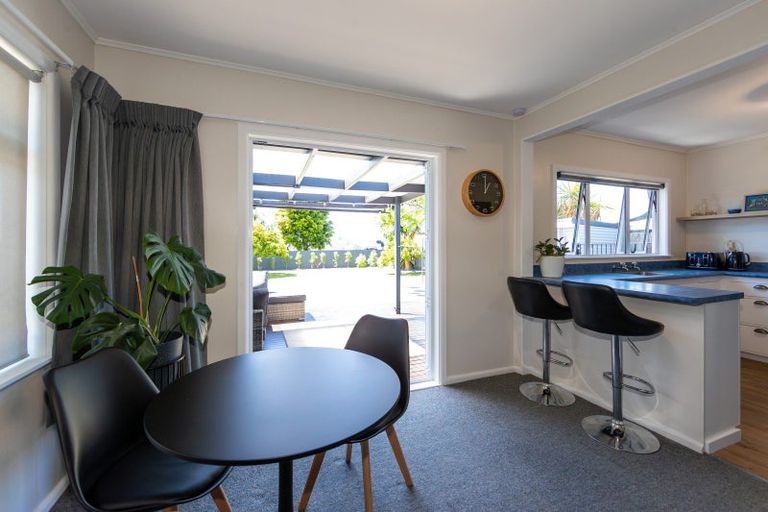 Photo of property in 4 Wycliffe Street, Onekawa, Napier, 4110