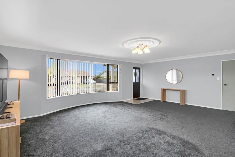 Photo of property in 2 Hampton Place, Springvale, Whanganui, 4501