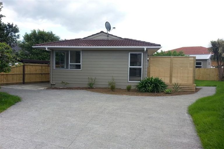 Photo of property in 96 Hutchinsons Road, Bucklands Beach, Auckland, 2014