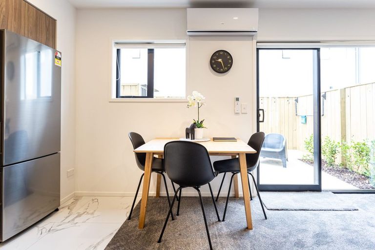 Photo of property in 2/221 Armagh Street, Christchurch Central, Christchurch, 8011