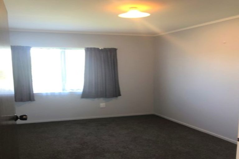 Photo of property in 4a Pokapu Place, Bethlehem, Tauranga, 3110