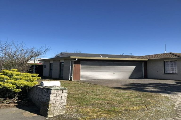 Photo of property in 1/107 Main North Road, Papanui, Christchurch, 8052